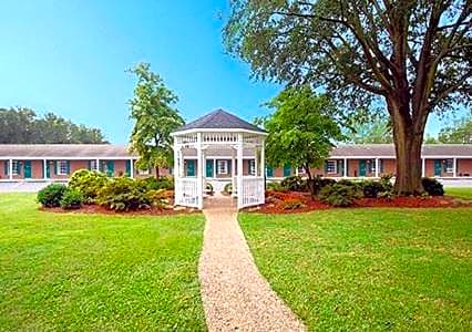 Ambassador Inn