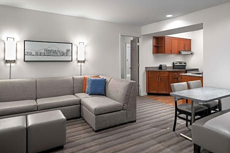 Two-Bedroom Suite