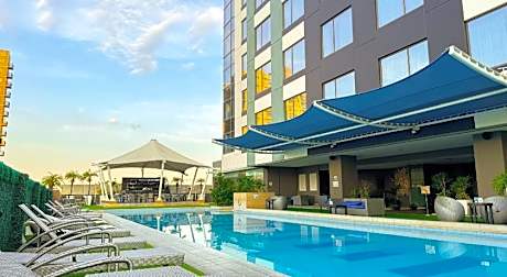 The Bellevue Manila (Multi Use Facility)