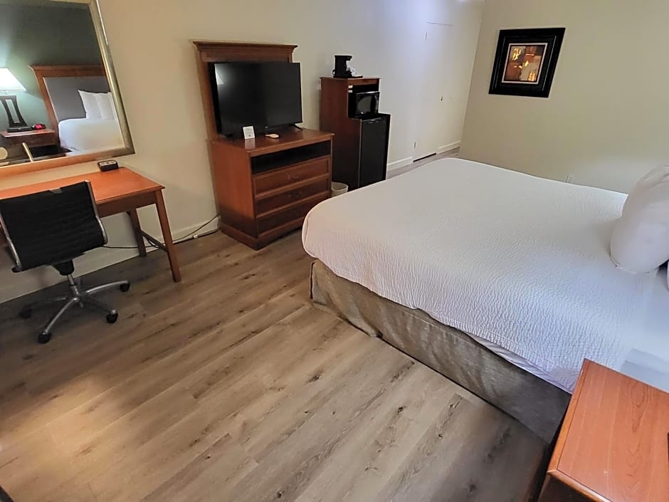 Ramada by Wyndham Houston Intercontinental Airport East