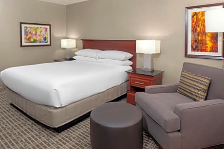 Corner King Room