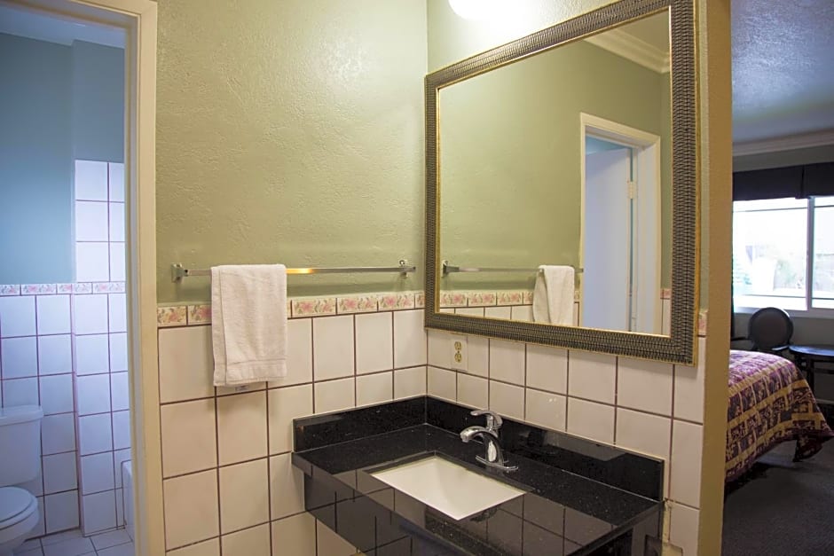 Sahara Motel