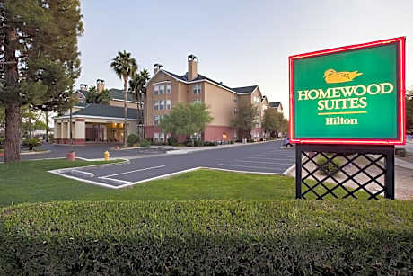 Homewood Suites By Hilton Phoenix-Biltmore
