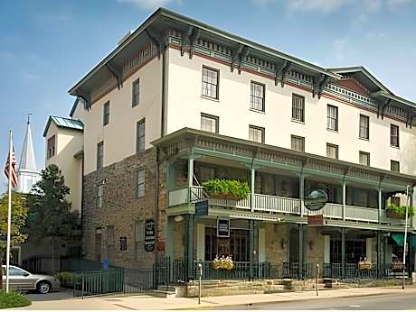 Lambertville House