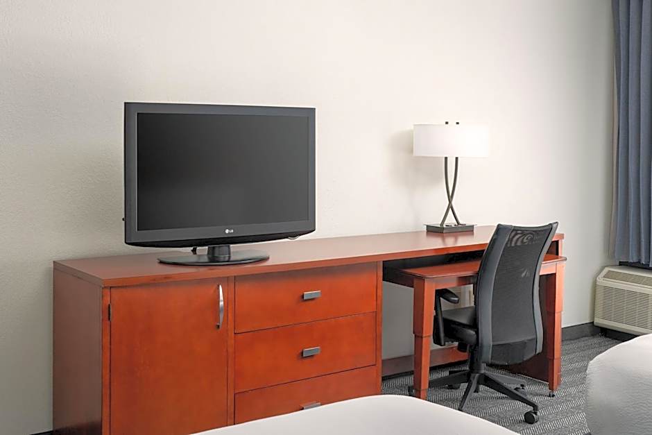 Courtyard by Marriott Melbourne West