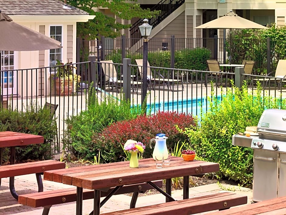 Sonesta ES Suites St. Louis Westport