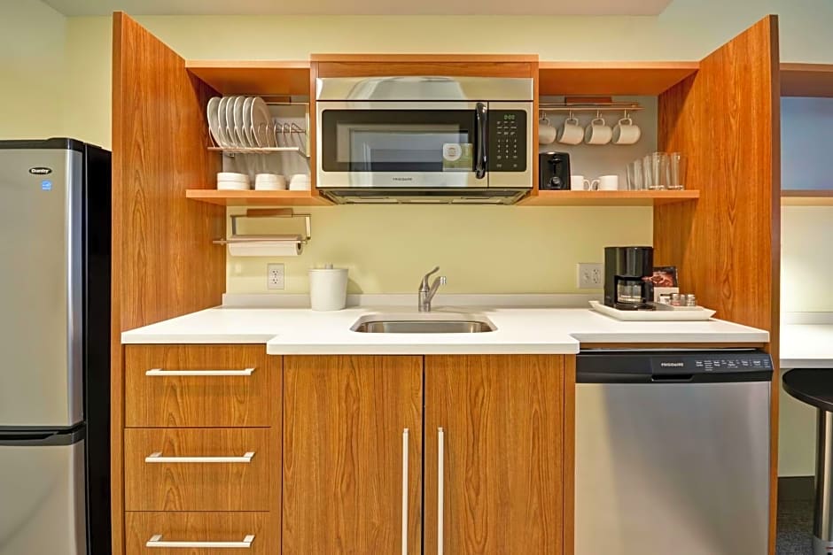 Home2 Suites by Hilton Minneapolis-Eden Prairie, MN