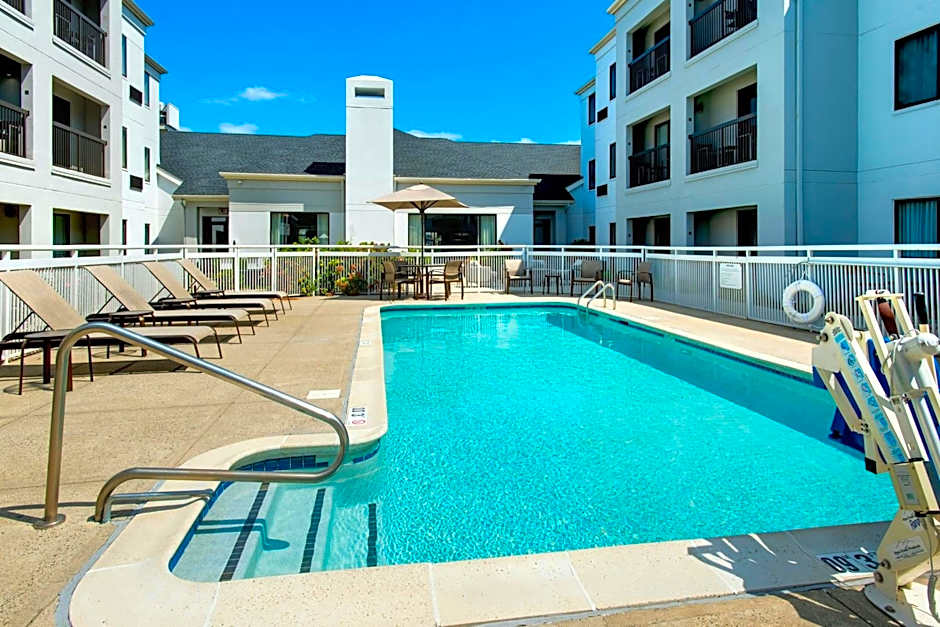 Courtyard by Marriott New Haven Orange/Milford
