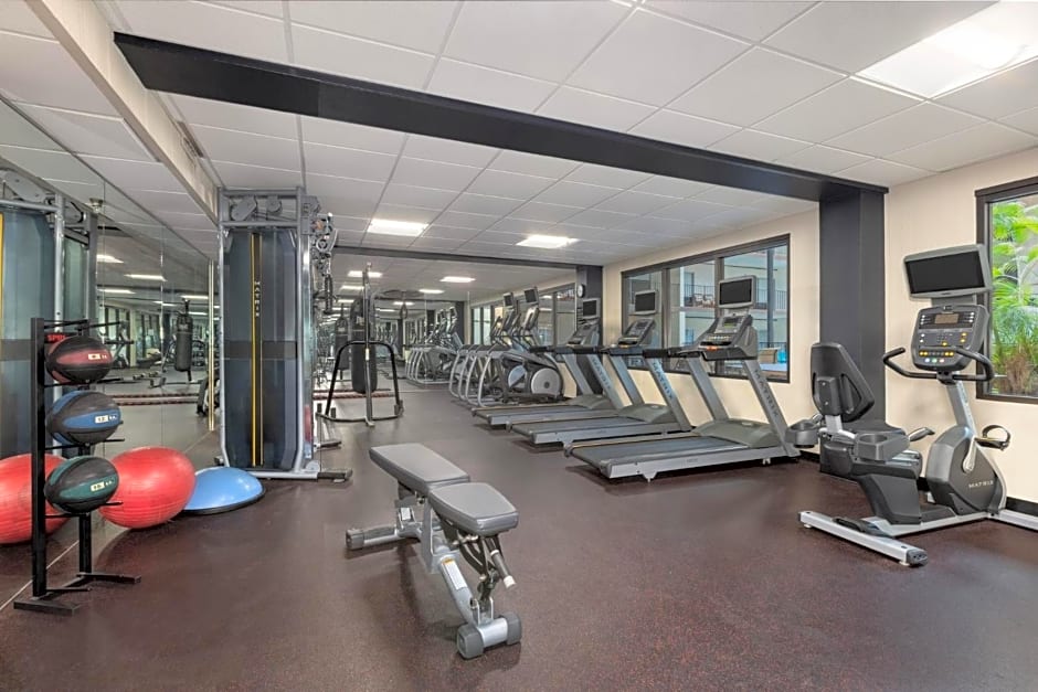 Holiday Inn Des Moines-Airport Conference Center