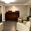 Cedar Inn & Suites