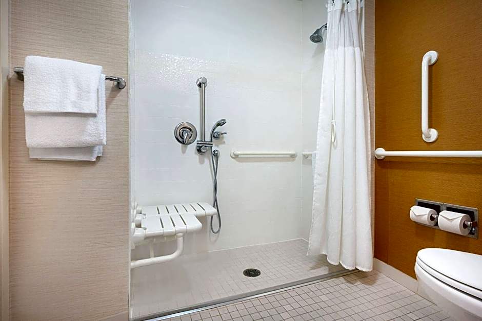 Fairfield Inn & Suites by Marriott Chicago Midway Airport