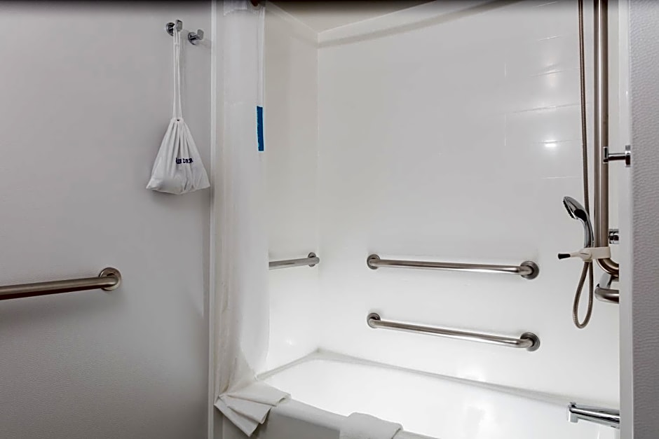 Hampton Inn By Hilton & Suites Arlington Crystal City DCA
