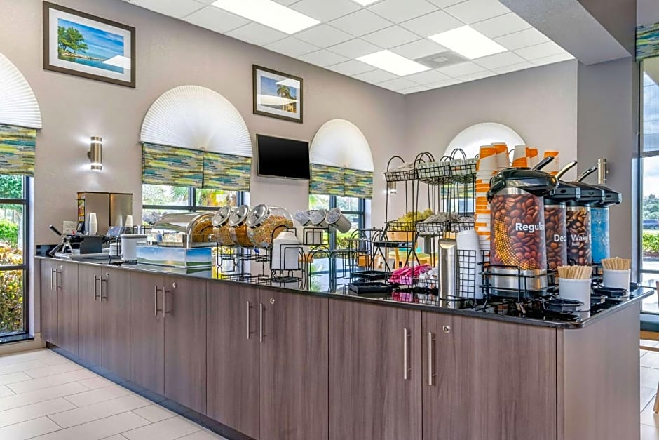 Comfort Inn Sun City Center-Tampa South