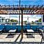 Beachside Inn
