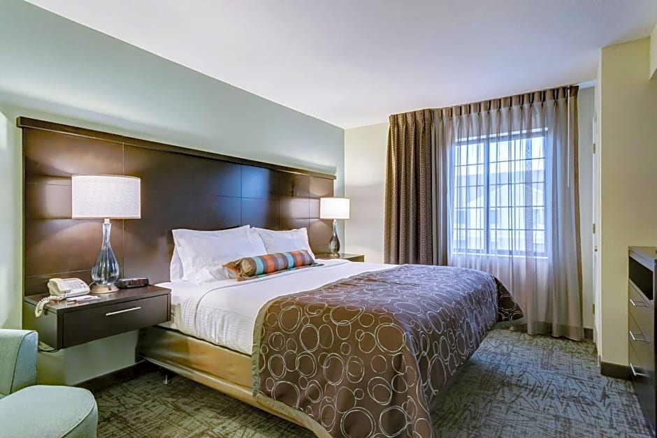Staybridge Suites O'Fallon Chesterfield