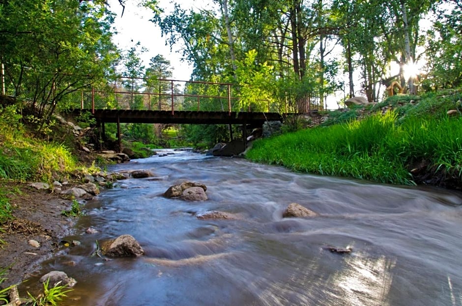 Big Bear, 3 Bedrooms, Stone Fireplace, Midtown, Sleeps 8
