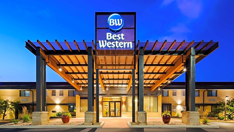 Best Western West Towne Suites