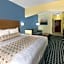 Days Inn & Suites by Wyndham Union City