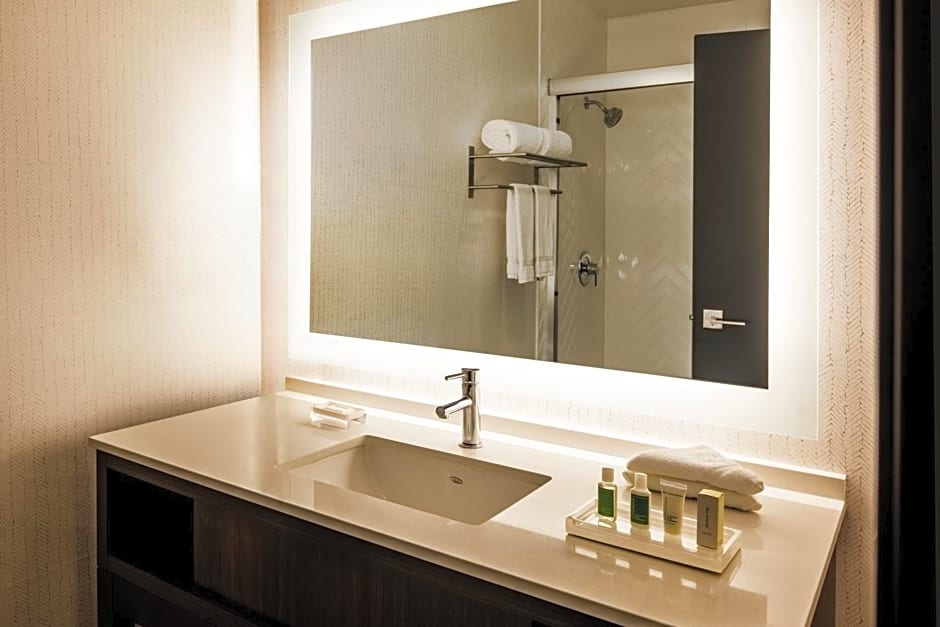 Holiday Inn Santa Ana-Orange County Airport