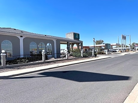 Quality Inn Winslow I-40