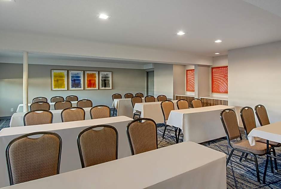 Holiday Inn Express San Diego South - National City