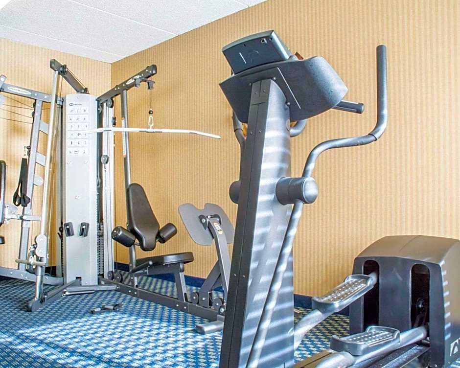 Comfort Inn West Rochester