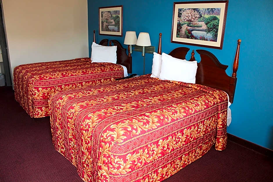 Economy Hotel Plus