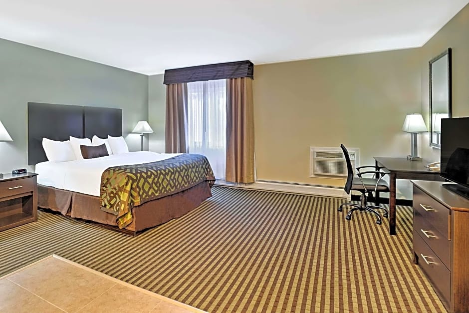 Baymont by Wyndham Essex Burlington Area