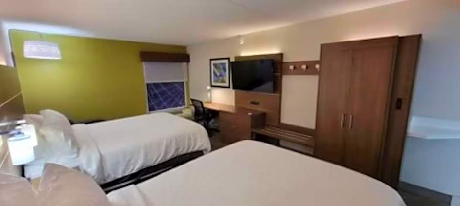Holiday Inn Express Edgewood-I-95 Hotel