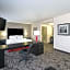 Hampton Inn By Hilton & Suites Roanoke Airport VA
