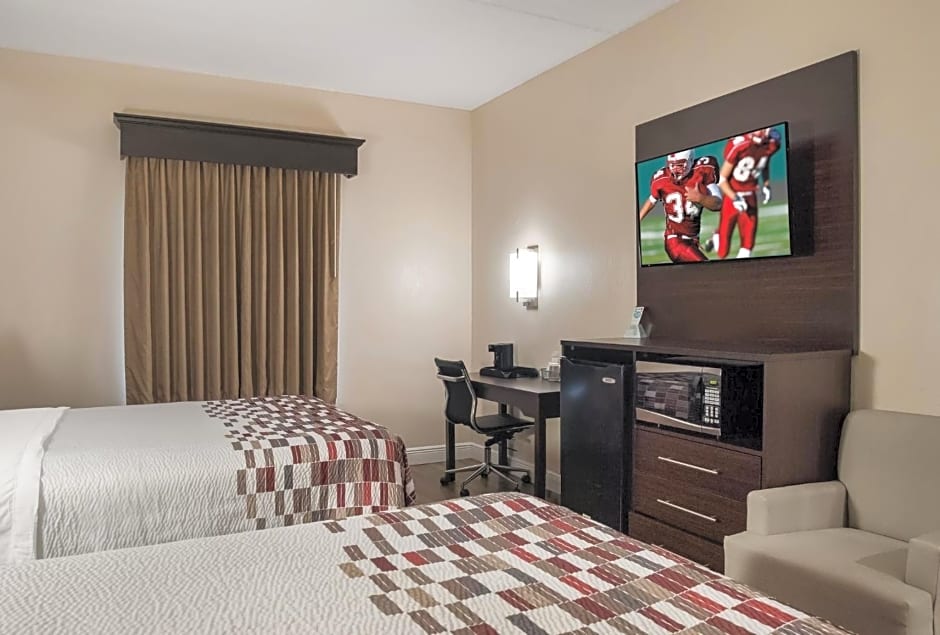 Red Roof Inn Tupelo