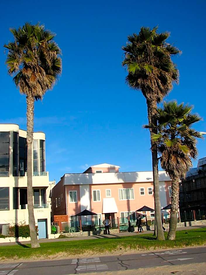 Venice on the Beach Hotel