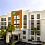 Holiday Inn Express & Suites Jacksonville South East - Medical Center Area