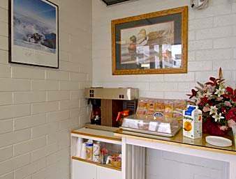 Traveler s Inn