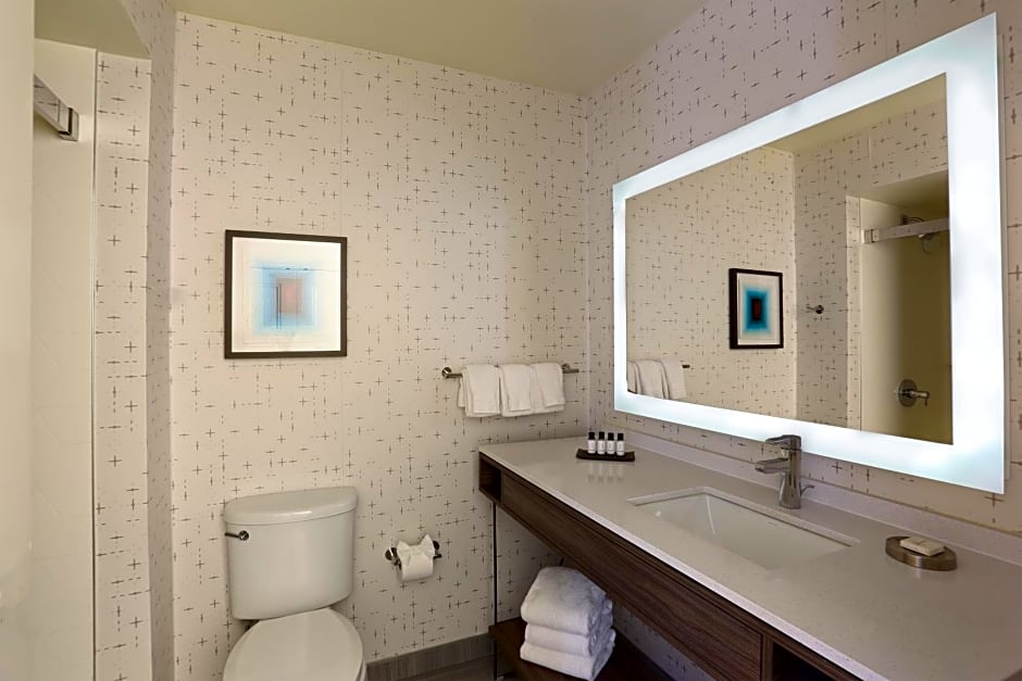 Crowne Plaza Atlanta Perimeter at Ravinia