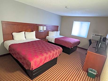 2 Queen Beds Non Smoking