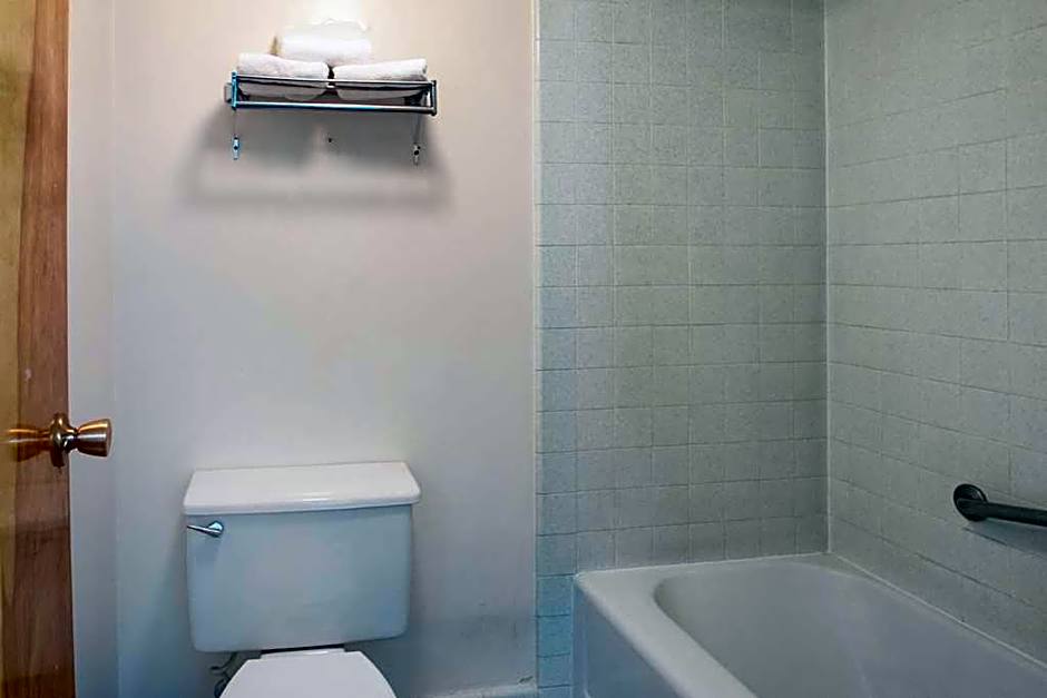 Econo Lodge Elko