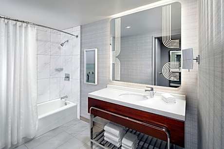 Room Deluxe City View