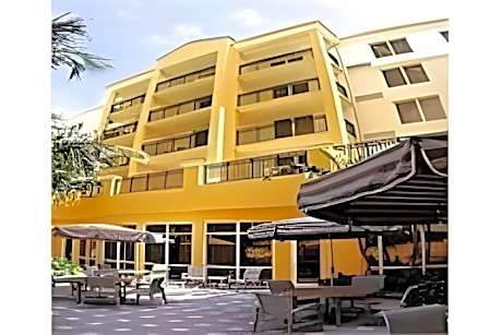 Suite, 1 Bedroom, Non Smoking (1 King Bed and 1 Double Sofa Bed)