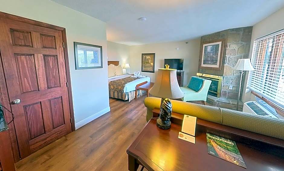 Arbors at Island Landing Hotel & Suites