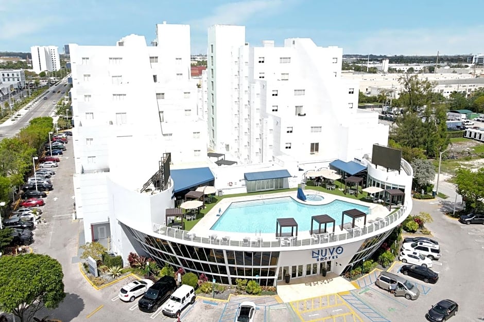 Nuvo Suites Hotel - Miami / Doral