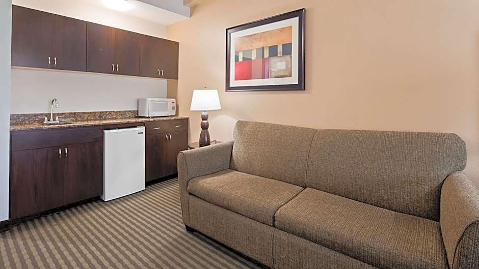 Best Western Plus Ambassador Suites Venice