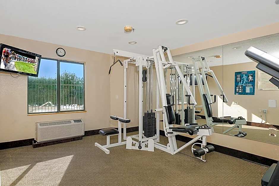 GreenTree Inn - IAH Airpot JFK Blvd