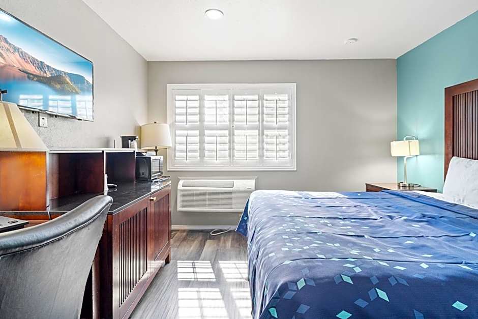 Travelers Inn Medford