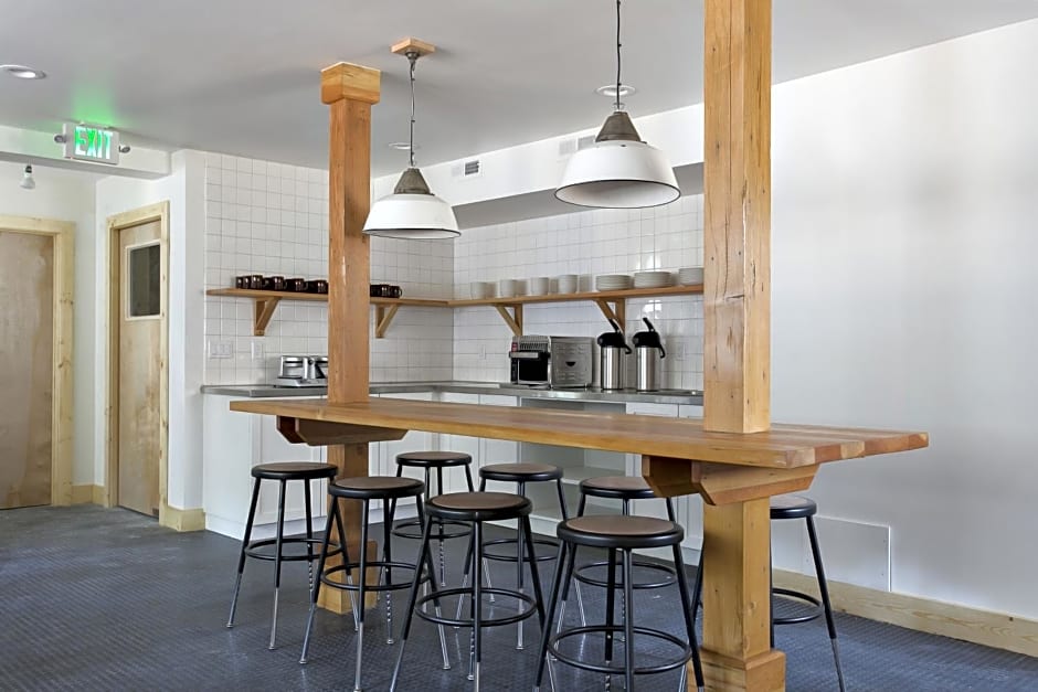 The Coachman Hotel