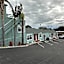 The Palomar Inn