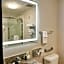 Comfort Inn & Suites Sheboygan I-43