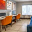 Holiday Inn Express Hotel & Suites Orange City