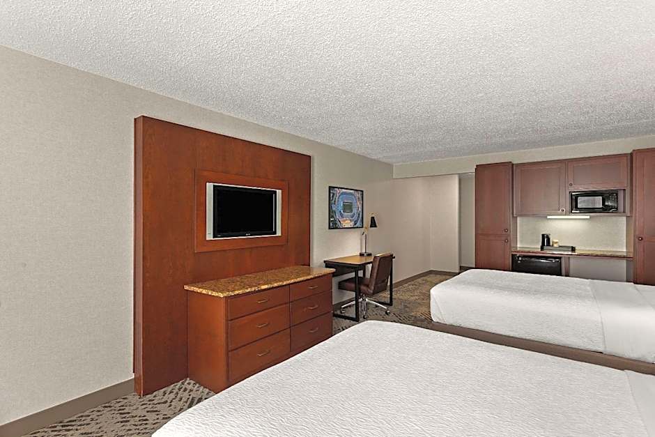 The Clover Hotel, Ascend Hotel Collection