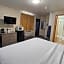 Travelodge by Wyndham Wenatchee